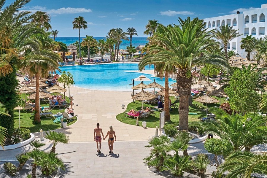 Nozha Beach & Spa