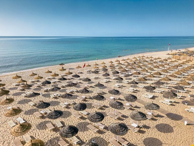 Nozha Beach & Spa
