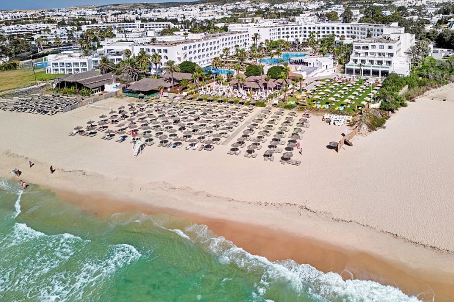 Nozha Beach & Spa