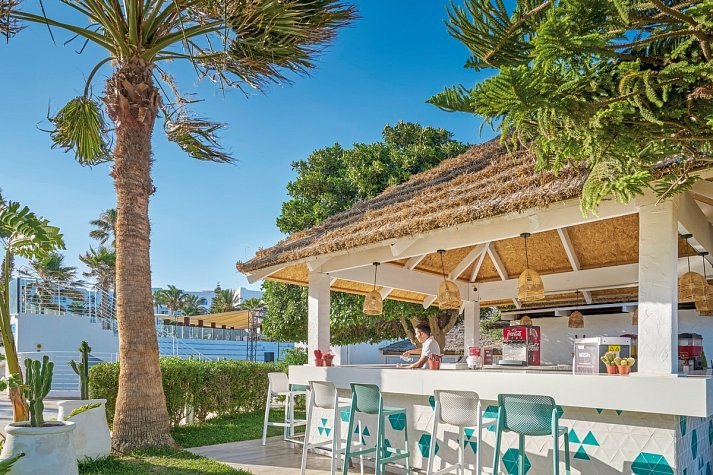 Nozha Beach & Spa