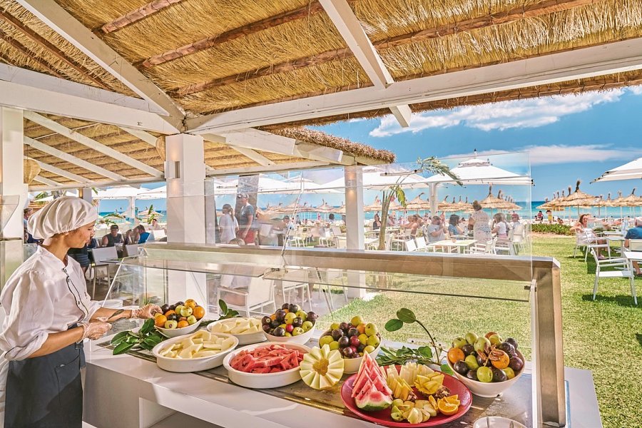 Nozha Beach & Spa