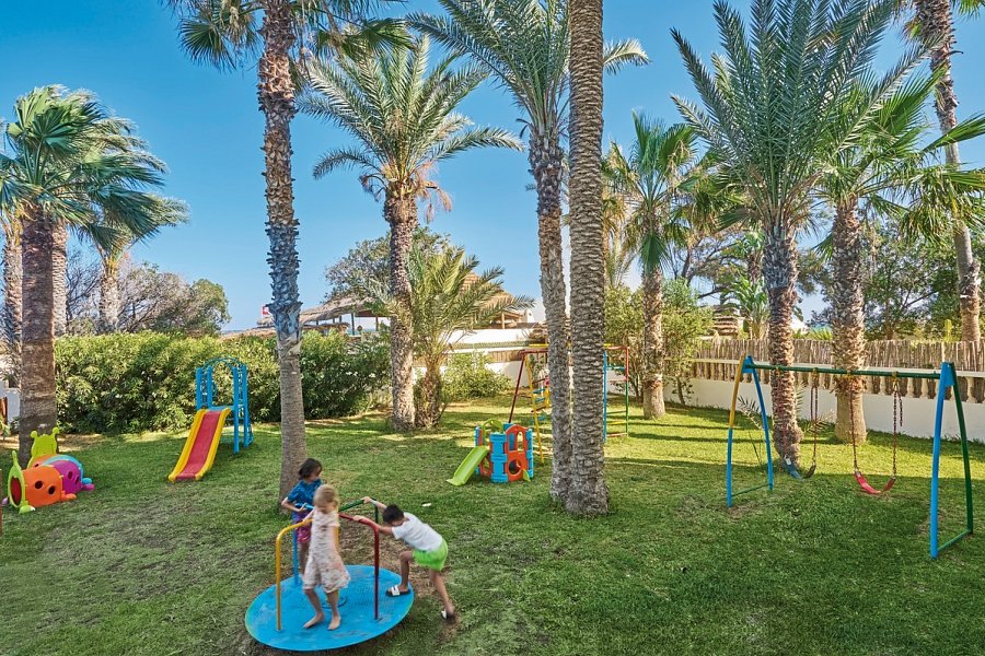 Nozha Beach & Spa