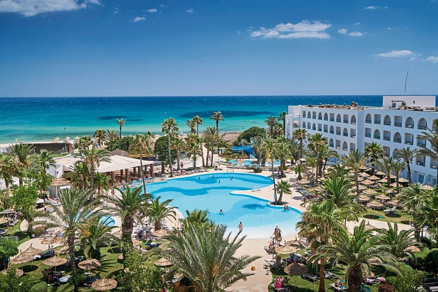 Nozha Beach & Spa