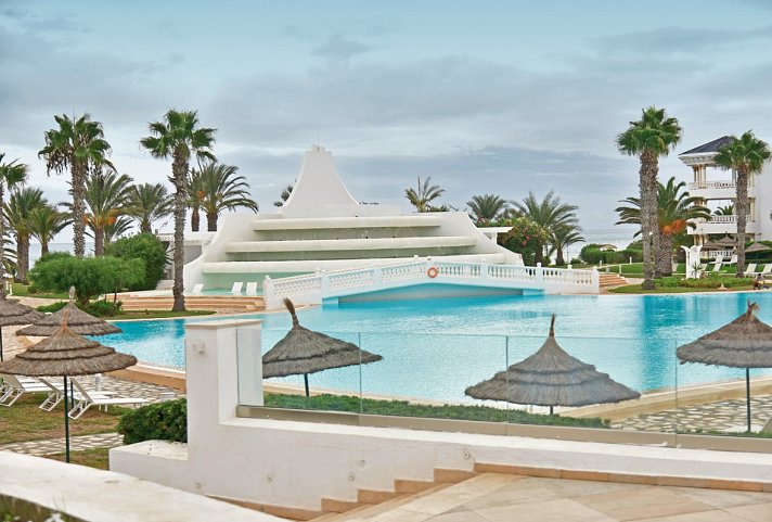 Royal Tulip Taj Sultan