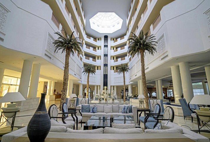 Vincci Saphir Palace