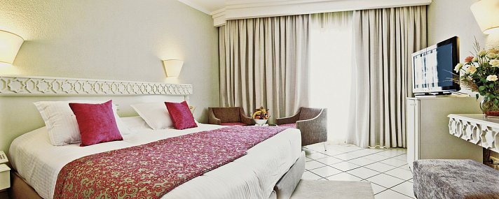 El Mouradi Palm Marina