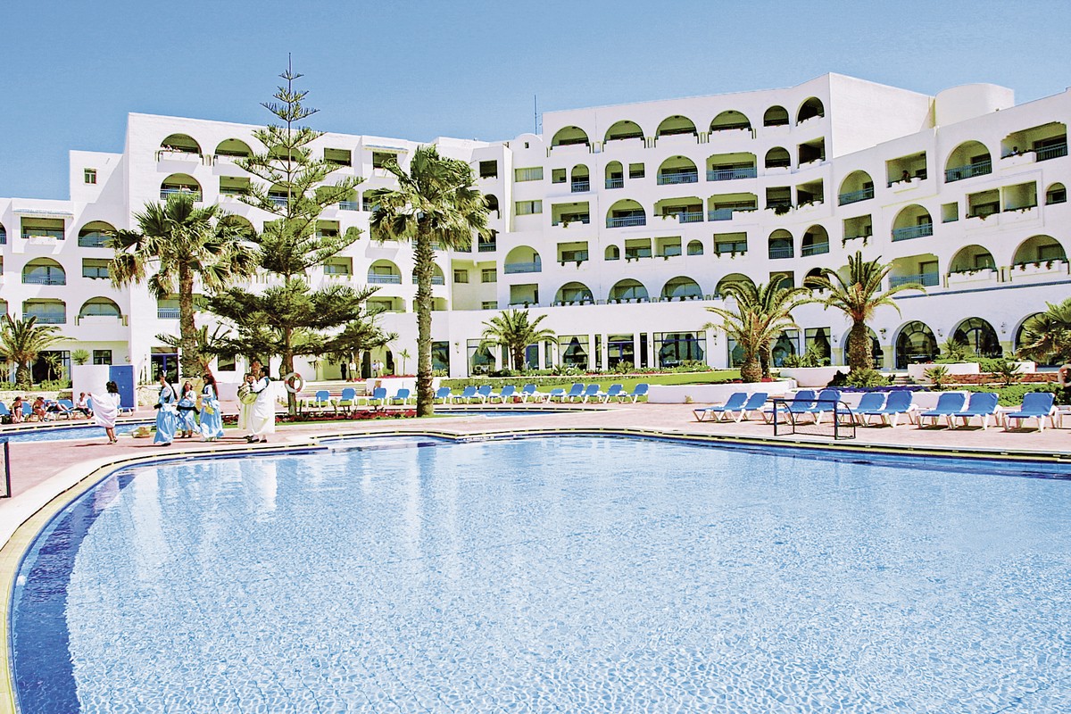 Regency Hotel & Spa