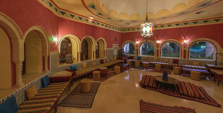 Regency Hotel & Spa