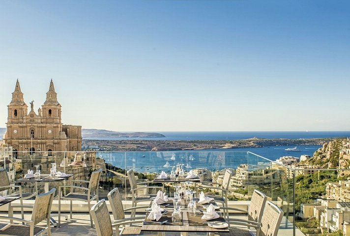 Maritim Antonine Hotel & Spa