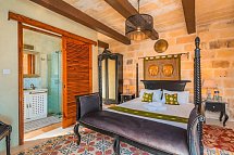 Chapel 5 Boutique Suites