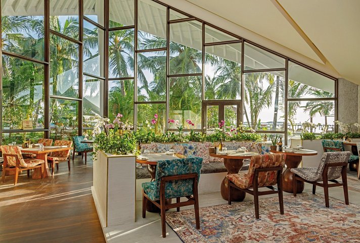 OZEN RESERVE Bolifushi - Restaurant Vista del Mar