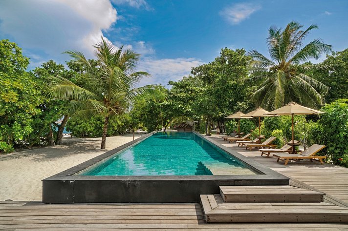 The Barefoot Eco Hotel