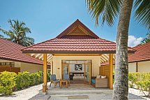 Niva Kurumba Maldives - Wohnbeispiel Beachfront Deluxe Bungalow (Zimmercodierung BD2)