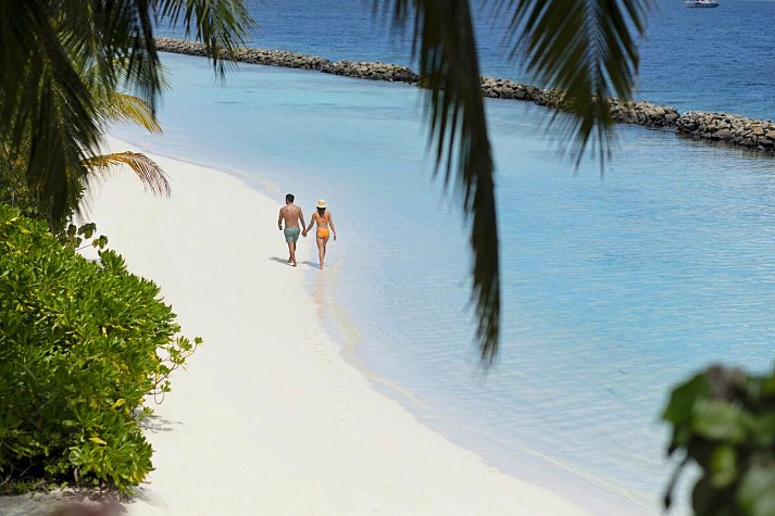 Niva Kurumba Maldives