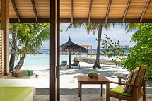 Niva Kurumba Maldives - Beispiel Terrasse Beach Villa (Zimmercodierung VB1)