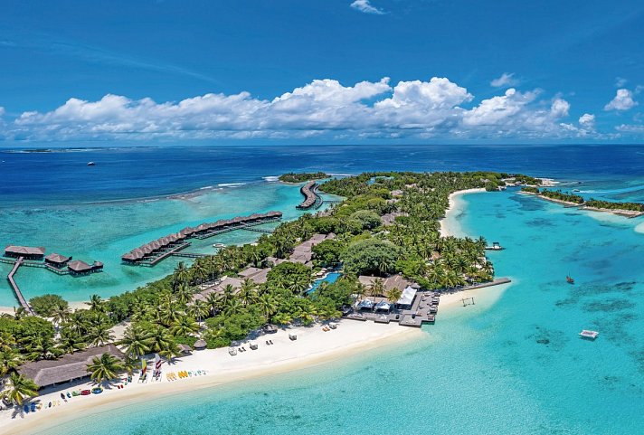 Sheraton Maldives Full Moon Resort & Spa