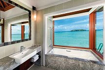 Sheraton Maldives Full Moon Resort & Spa - Beispiel Bad Overwater Villa (Zimmercodierung VX1)