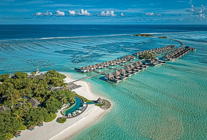 Four Seasons Resort Maldives at Kuda Huraa