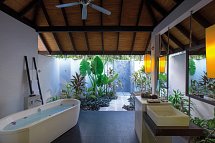 Niva Velassaru Maldives - Wohnbeispiel Beach Villa (Zimmercodierungen VB1 & VB2)