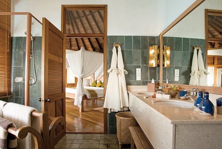 Coco Palm Dhuni Kolhu - Beispiel Bad Lagoon Villa (Zimmercodierungen VL1, VL2, VL7 & VL8)