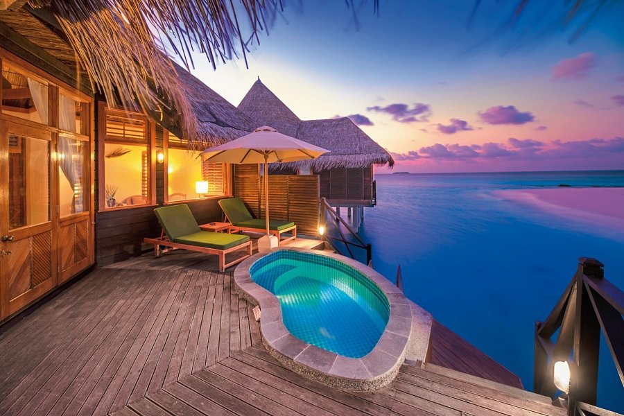 Coco Palm Dhuni Kolhu - Wohnbeispiel Sunset Lagoon Villa (Zimmercodierungen VL2 & VL8)
