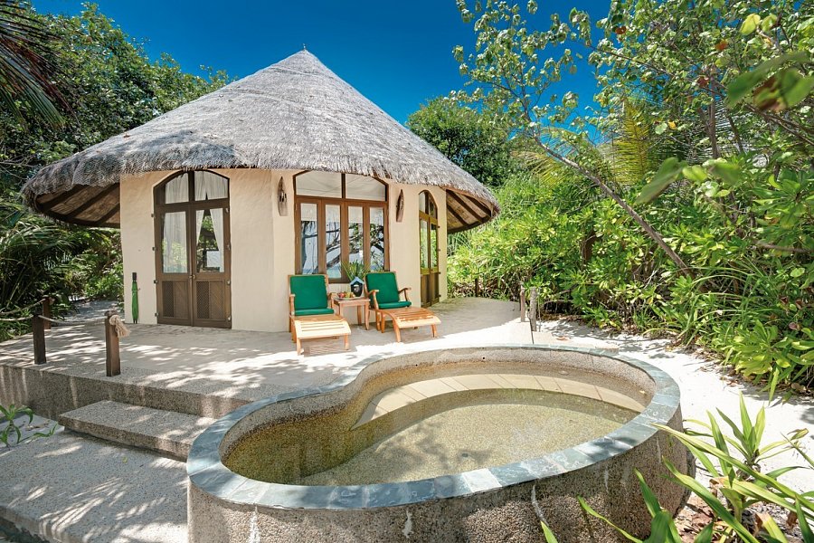 Coco Palm Dhuni Kolhu - Wohnbeispiel Beach Villa (Zimmercodierungen VB1, VB2, VB7 & VB8)