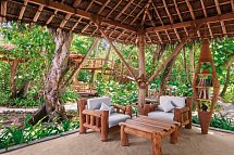Villa Park Sun Island