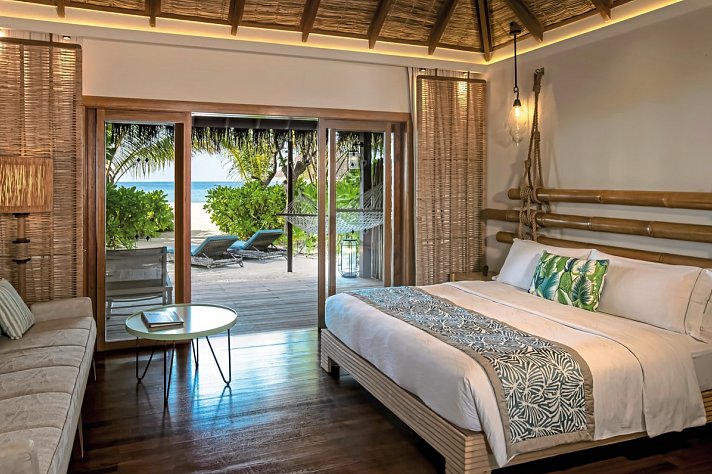 Constance Moofushi Maldives