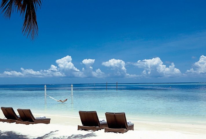 Nika Island Resort & Spa