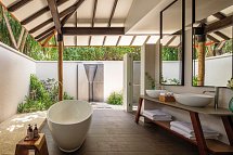 NH Collection Maldives Havodda Resort - Beispiel Bad Sunrise/Sunset Beach Pool Villa (Zimmercodierungen VB4 & VB5)