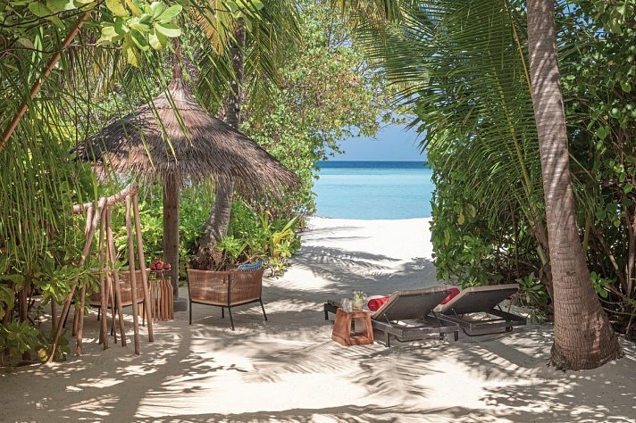 NH Collection Maldives Havodda Resort