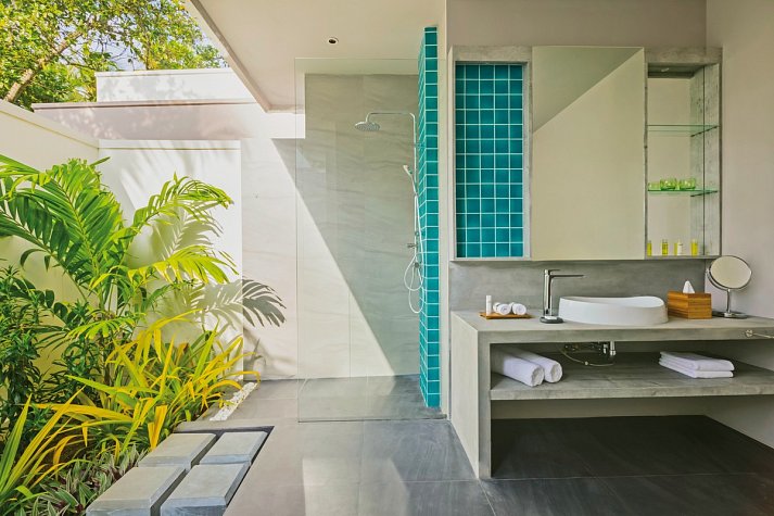 Niva Dhigali Maldives - Beispiel Bad Deluxe Beach Bungalow (Zimmercodierung BB2)