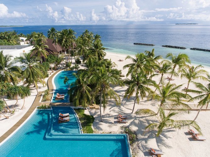 Niva Dhigali Maldives