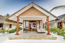 Kudafushi Resort & Spa - Wohnbeispiel Beach Villa (Zimmercodierungen VB1 & VH1)