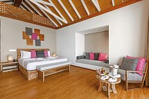 Kudafushi Resort & Spa - Wohnbeispiel Beach Villa (Zimmercodierungen VB1 & VH1)