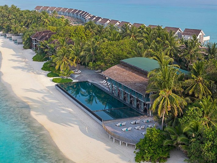 Niva Kuramathi Maldives