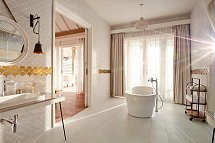 Sun Siyam Iru Veli - Beispiel Bad Ocean Villa with Pool (Zimmercodierungen VX1 & VV3)