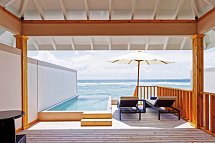 Brennia Kottefaru - Beispiel Terrasse Ocean Pool Villa (Zimmercodierungen VX2 & VX8)