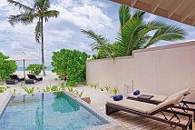 Brennia Kottefaru - Beispiel Terrasse Beach Pool Villa (Zimmercodierungen VB2, VB3, VB8 & VB9)