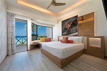 OBLU XPERIENCE Ailafushi - Wohnbeispiel Ocean View Family (Zimmercodierungen F1M & U1M)