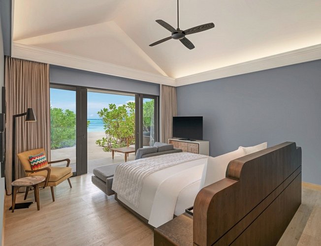 Le Méridien Maldives Resort & Spa - Wohnbeispiel Beach Villa (Zimmercodierungen VB1 & VV1)
