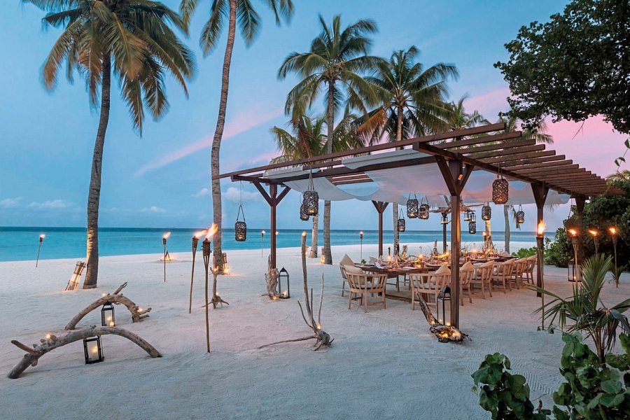 Hurawalhi Island Resort