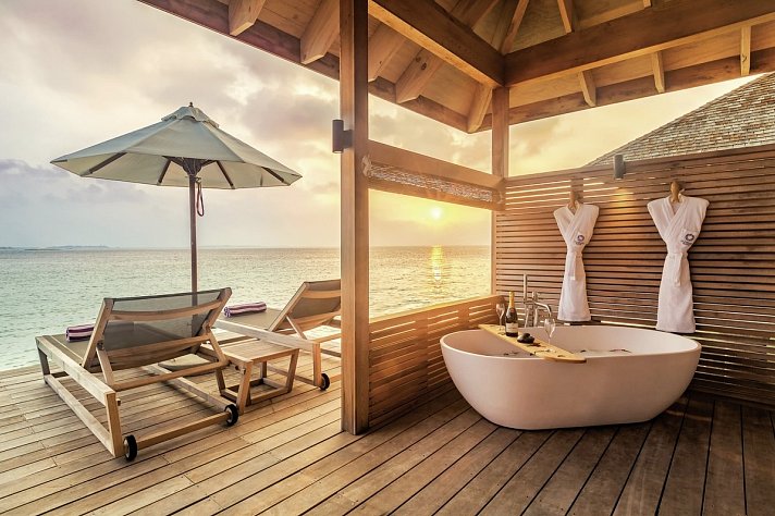 Hurawalhi Island Resort