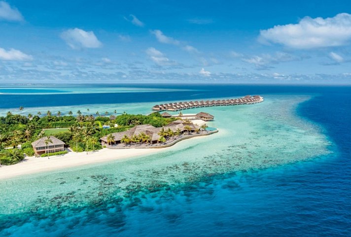 Hurawalhi Island Resort