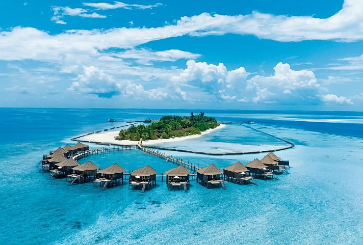 Komandoo Island Resort & Spa
