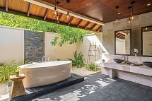 Atmosphere Kanifushi Maldives - Beispiel Bad Kanifushi Grand Pool Villa (Zimmercodierung VB3)