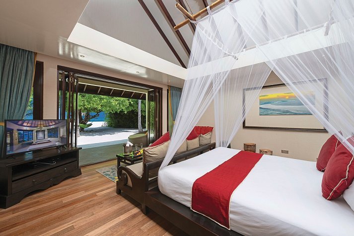 Atmosphere Kanifushi Maldives - Wohnbeispiel Sunset Beach Villa (Zimmercodierung VB1)