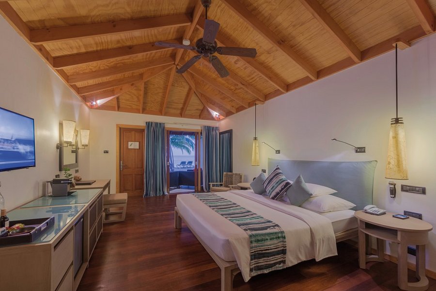 Vilamendhoo Island Resort & Spa - Wohnbeispiel Jacuzzi Beach Villa (Zimmercodierung VB3)