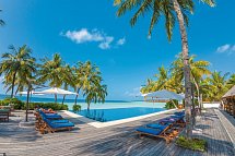Vilamendhoo Island Resort & Spa