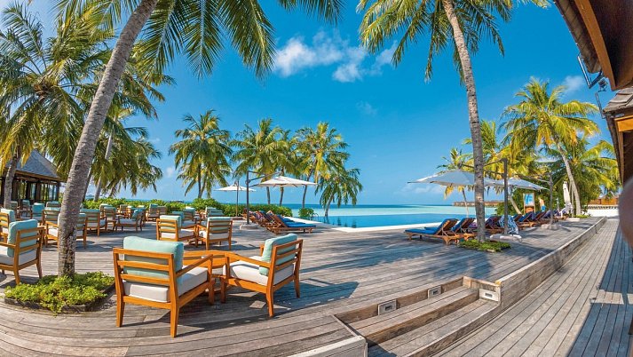 Vilamendhoo Island Resort & Spa